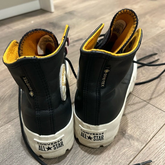 Converse Chuck Taylor All Star Women's Lugged Winter High GTX - Picture 3 of 7